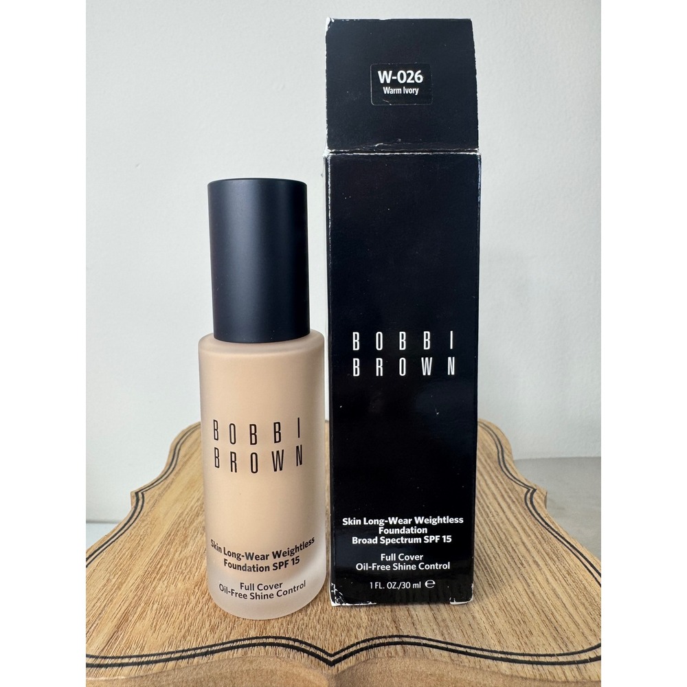 Bobbi Brown Skin Long-Wear Weightless Foundation SPF 15 Warm Ivory